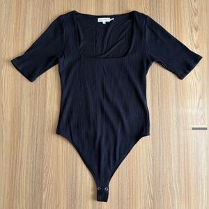 Good American Ribbed Bodysuit Womens 3/ L Short Sleeve Black Slimming Capsule